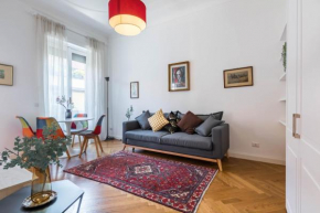 JOIVY Lovely Flat for 2 on Quiet Street near Centre